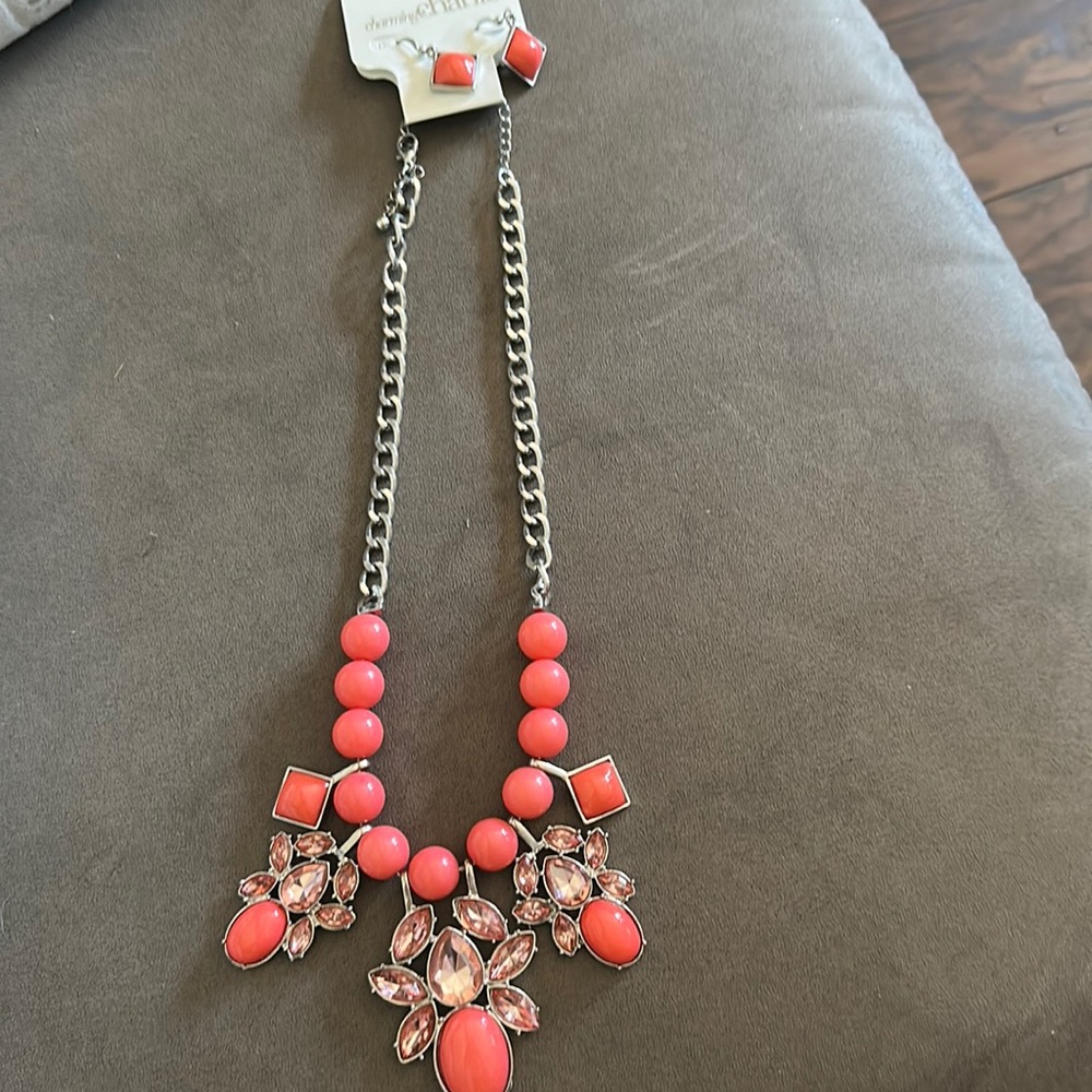 Charming Charlie earring and necklace set